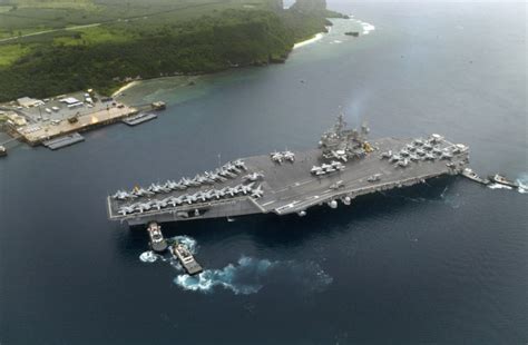 美国拟用退役“小鹰”号航母赠送印度对抗中国-军事战略--新法家
