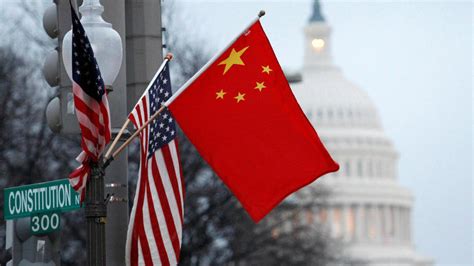 中方强烈抗议12家中国企业被美国列入“出口黑名单”_凤凰网视频_凤凰网