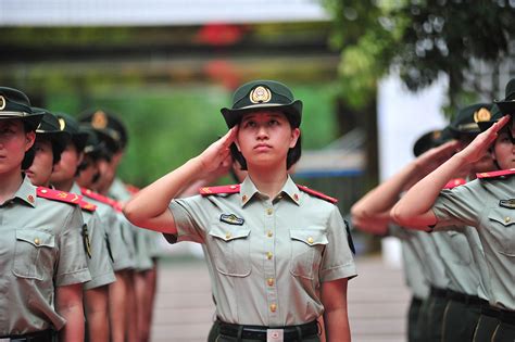 特战女兵退伍记录-中国军事图片中心-中国军网