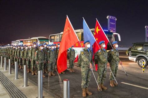 中国第21批赴黎巴嫩维和部队第二梯队出征_新闻频道_中华网