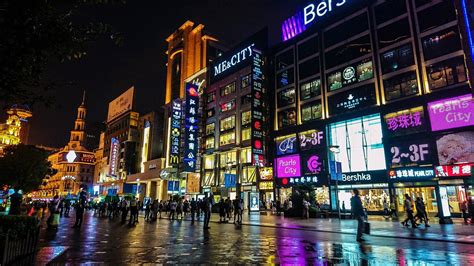上海又一条分时步行街来了！邻里生活节同步启动，“嗨购长宁”持续至9月_手机新浪网