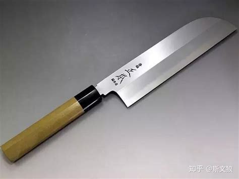 日本顶级厨刀赏析——大名鼎鼎的重房用的竟不是日本钢 - 知乎