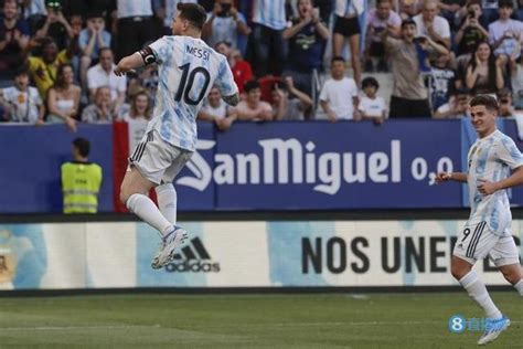 高清晰阿根廷球星里奥・梅西（Lionel Messi）壁纸下载