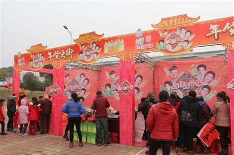 西安城墙新春灯会表演高清图片下载-正版图片500830708-摄图网
