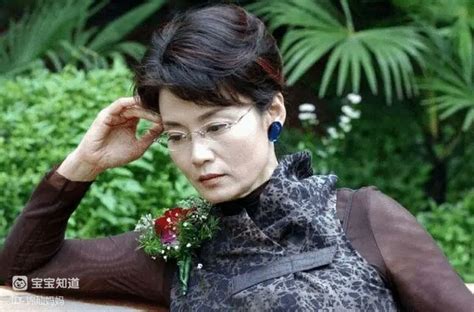 老演员李秀明老年近照 80年代内地影坛的十大美女 个个风姿绰约 - 风闻网