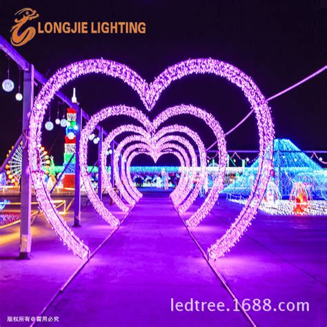 高：2.8米 爱心长廊造型灯 粉红发光爱心拱门 灯光节-阿里巴巴