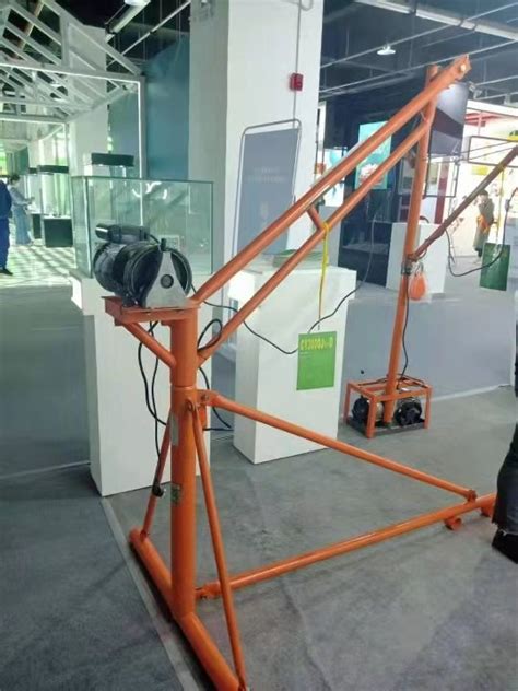 家用小吊机100公斤室外吊运机360度电动小型吊机220v提升机吊粮机-阿里巴巴
