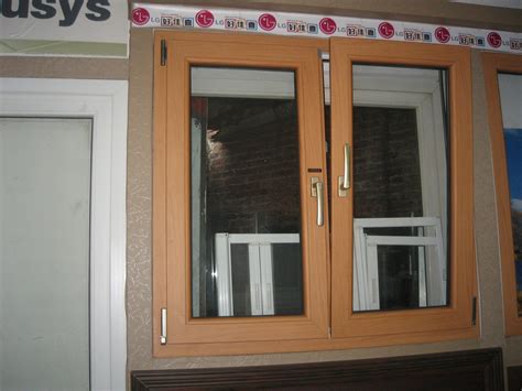 塑钢门窗 厨房卫生间楼梯间阁楼UPVC悬窗 排烟窗户批发定制-阿里巴巴