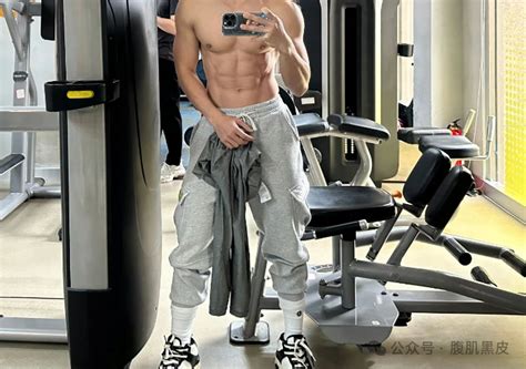 网红QS覃森！广西南宁通讯录圈大网红疑被抓