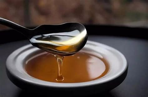 九寨藏蜜：好蜂蜜要怎么选择？蜂蜜的功效与作用及食用方法 - 知乎