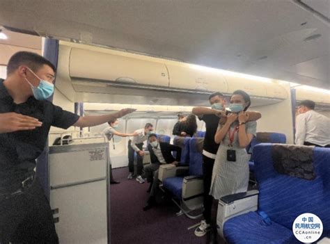 确保每一个航班的安全是我的责任——记东航江西分公司飞行员邓德芳 - 民用航空网