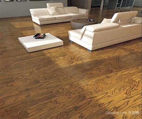 圣象地板 多层实木复合沙比利红色中式简约环保客厅木地板裸板-阿里巴巴