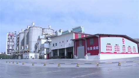 现代化的工厂风貌_甘肃三远硅材料有限责任公司