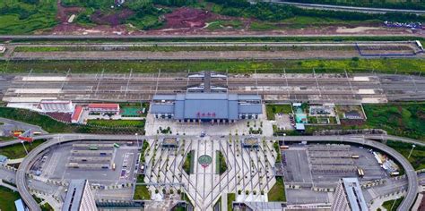 广安南站 图片 | 轩视界