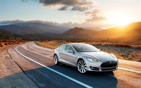 特斯拉Model 3充电时间，新能源汽车特斯拉Model 3 【图】_电动邦