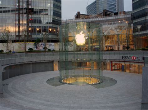 全球第二大苹果旗舰店落在上海，知名设计师再造新地标__财经头条