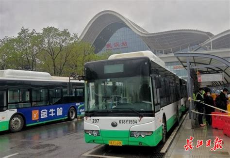 28日武汉再恢复27条公交_长江网武汉城市留言板_cjn.cn