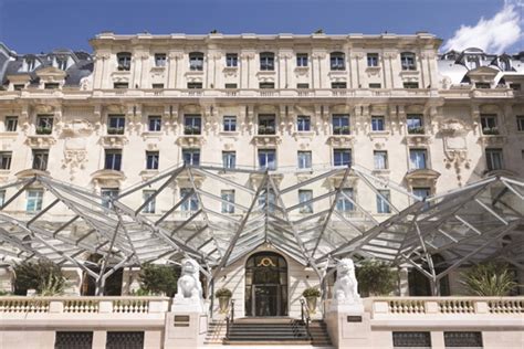 左岸唯一“宫廷”酒店，续写巴黎百年传奇|界面新闻 · 旅行
