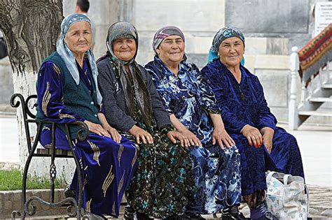 中亚盛产美女的乌兹别克斯坦(图)