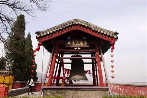中国求平安最灵的寺庙有哪些_旅泊网