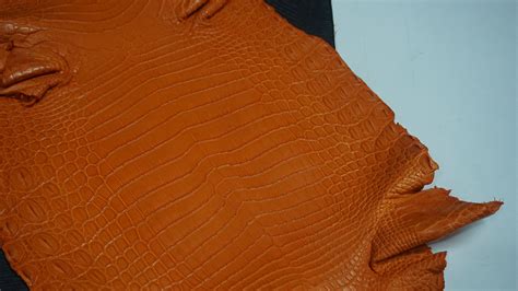 进口鳄鱼皮真皮服装材料超薄 国内湾鳄源头供应商鳄鱼皮批发加工-阿里巴巴