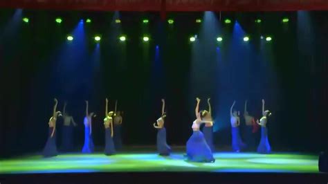 婀娜多姿的傣族舞蹈《彩云之南》
