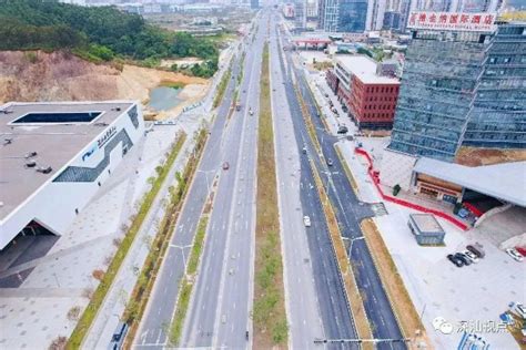 潮州市城区8条道路人行道改造提升，目前已完成过半工程量