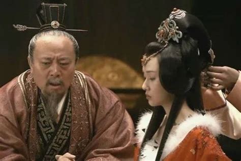中国古代的妇女什么时候开始不能改嫁的？每个阶层的妇女都不同