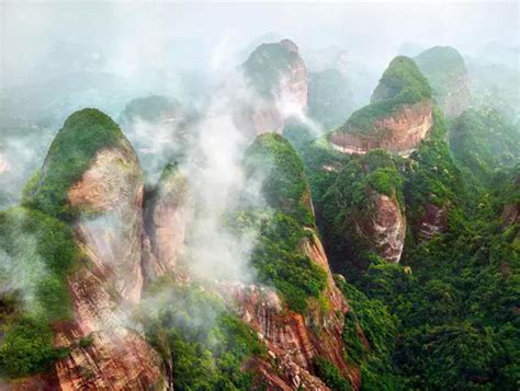 中国最美小城广西靖西，遗世独立的秀美风景，山川云雾的人间仙境__财经头条