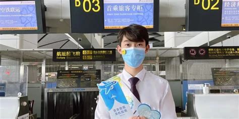 桂林机场首乘引导服务获旅客称赞-中国民航网