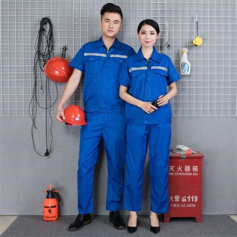 上海朗艺服饰有限公司为您阐述工作服定做之职业装分类和特性