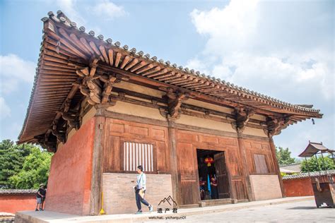 解析中国最古老的木构建筑——南禅寺大殿