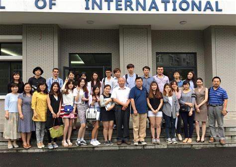 国际学生参观湖北省博物馆、感受历史文化魅力-武汉大学国际教育学院