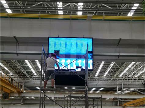 室内LED显示屏应用_泰州浩然电子工程有限公司致力为各地区客户提供可靠、稳定的LED显示屏产品。公司主推小间距系列、室内全彩系列、户外全彩系列 ...