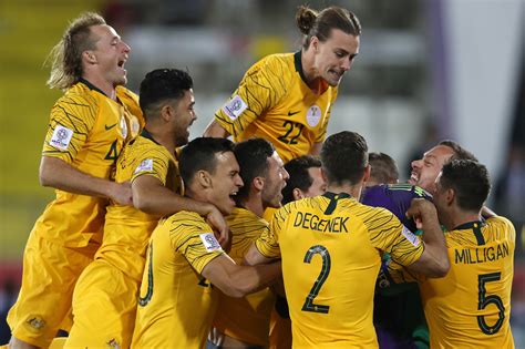 亚洲杯：澳大利亚0-0乌兹别克斯坦_竞彩网