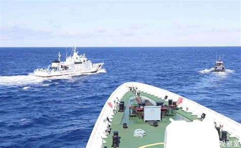 中国外交部：菲律宾船只冲闯仁爱礁海域是预谋挑衅行为_凤凰网视频_凤凰网