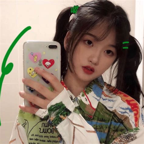 16岁小姐姐自拍图片