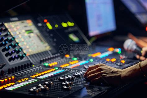 张启东：KTV音响工程中调音师和试音人员懂音乐非常重要！ - 知乎