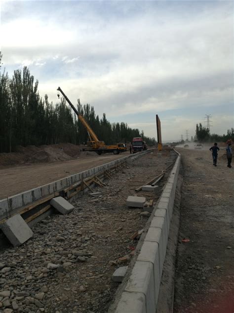 和田玉龙喀什水利枢纽工程下游围堰防渗墙完工 -天山网 - 新疆新闻门户