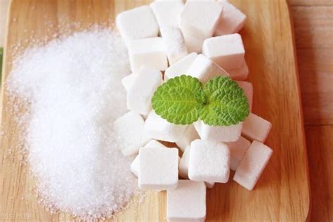 白糖,细砂糖,绵白糖,糖粉,糖霜是什么意思？在烘焙中有什么用？ – 烤德香烘焙