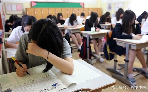 中国中小学学生的压力到底有多大！