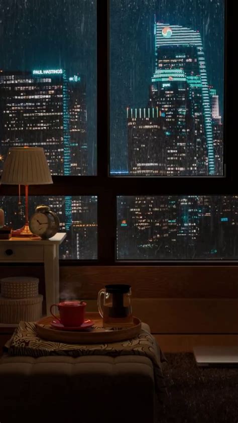 夜晚公寓窗户雨声(风景手机动态壁纸) - 风景手机壁纸下载 - 元气壁纸