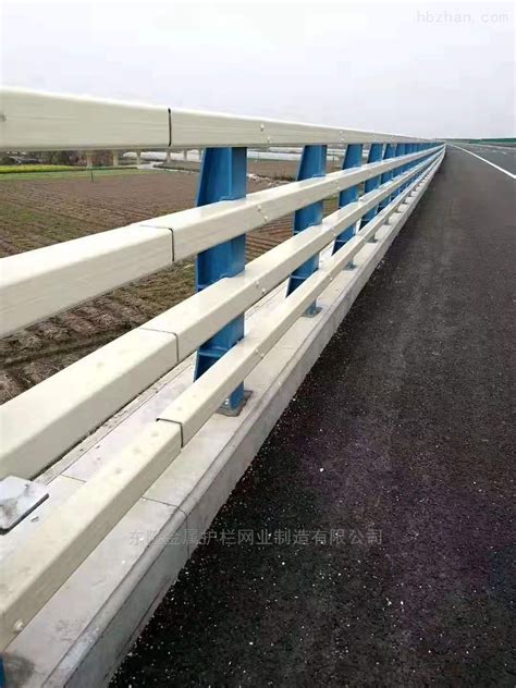 桥梁护栏-江苏常辰交通设施有限公司