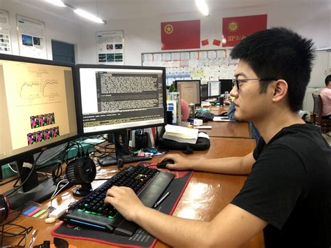 计算机及数学学院学子在湖南首届大学生编程大赛总决赛中获奖 - 湖南科技大学新闻网