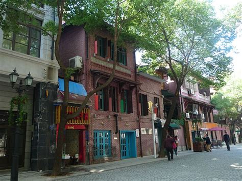 带你走进武汉黎黄陂路 复旧的建筑文艺的街区