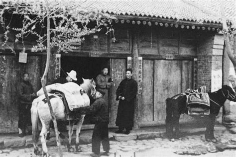 甘肃旧影1933年，西出长安第一城平凉市