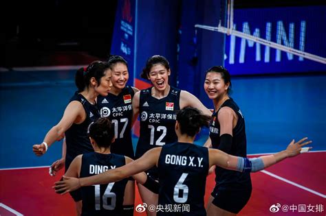 中国女排3比0战胜波兰，晋级世联赛决赛