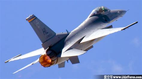 F-16 战隼 战斗机 (Fighting Falcon) - 爱空军 iAirForce