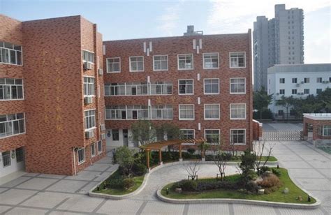 上海校讯中心 - 上海市宝山区馨家园学校(小学)