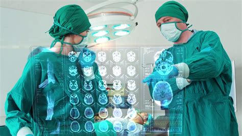 外科医生利用现代全息虚拟屏幕界面在手术室呼吸系统，创新和未来的医疗保健技术—高清视频下载、购买_视觉中国视频素材中心